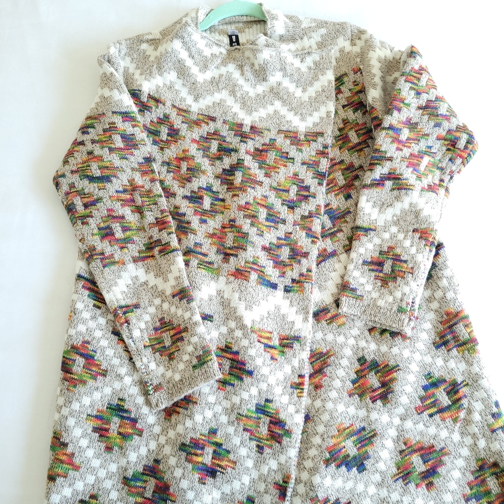 Design Lab Aztec Pattern Sweater - image 5
